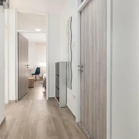 Sole Apartment